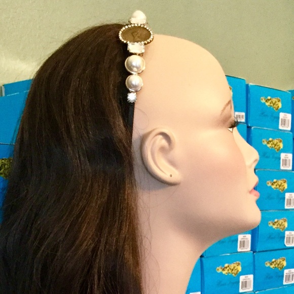 Headband by Hair Voyager Co. - Picture 5 of 6